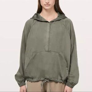 Lululemon city stroll hoodie, 6